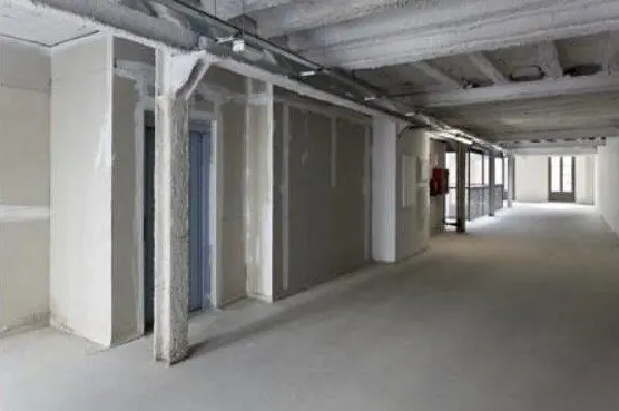 Plantas de oficinas con cambio de uso en Ciutat Vella