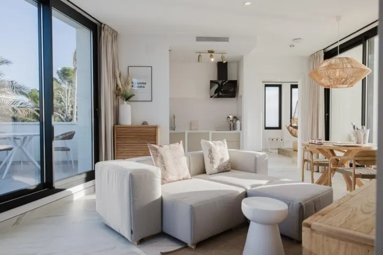 Resort de lujo 4* en primera línea de mar (Costa Dorada)