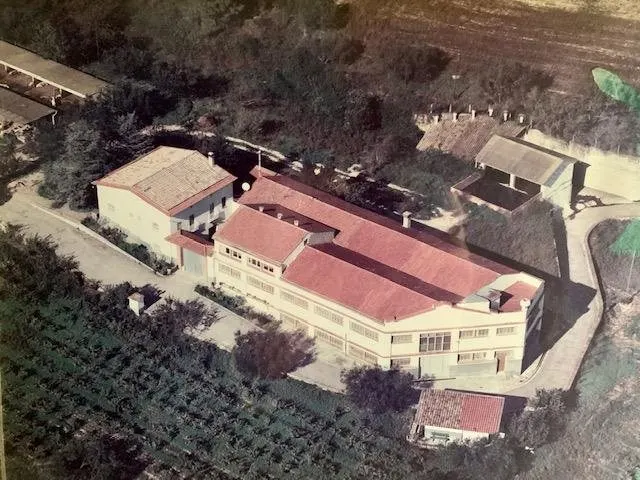 Masía de turismo rural con finca de 23 ha en el Penedès